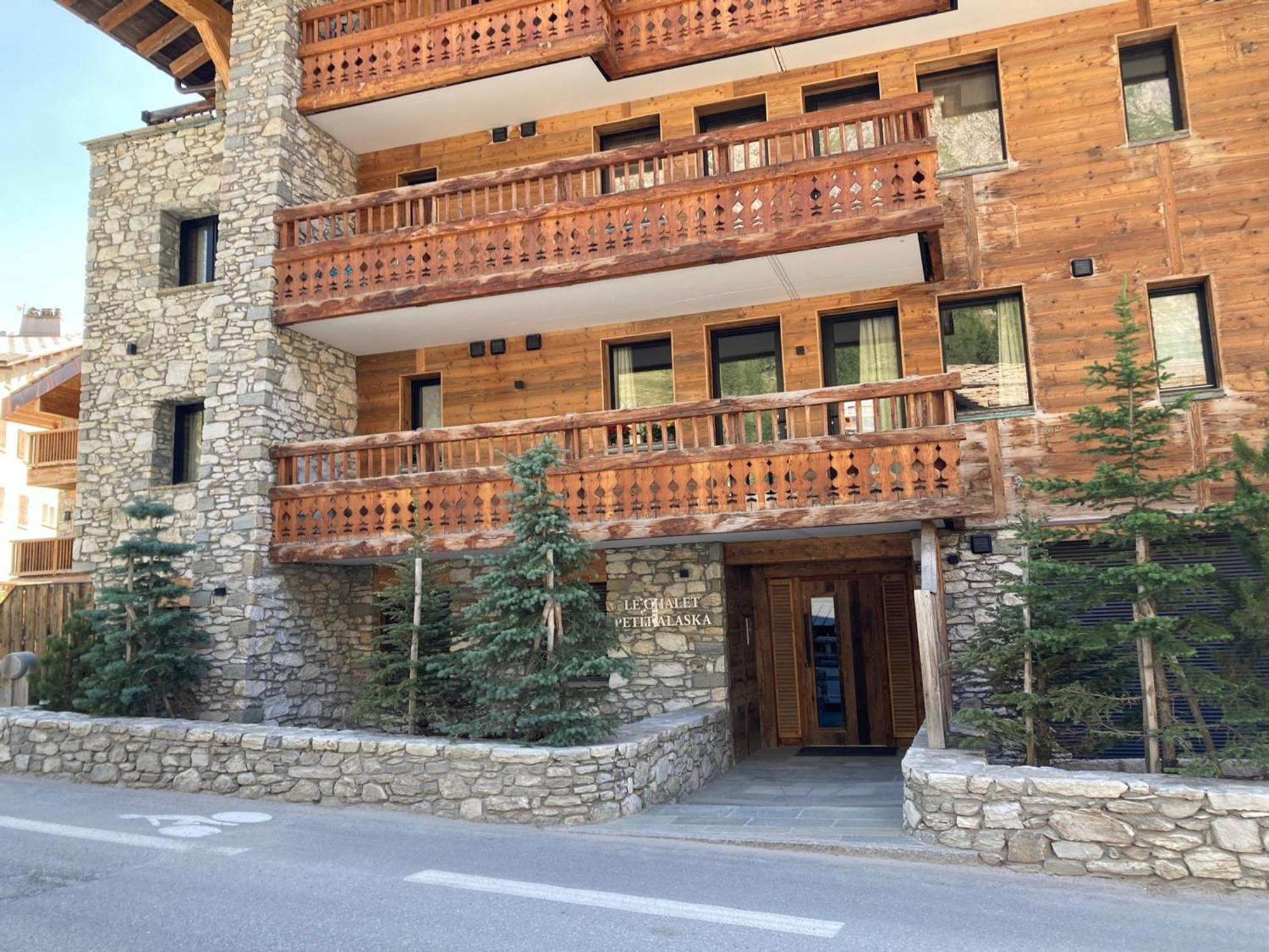 Appartement 95M², Sud-Est, Jacuzzi, Val D'Isere, 4 Suites, Parking, Animaux Ok - Fr-1-567-73 Buitenkant foto